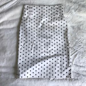Express white/black polka dot pencil skirt size 4